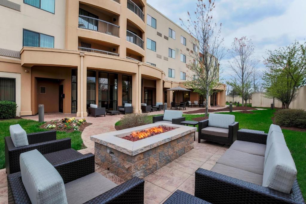 Courtyard by Marriott Potomac Mills Woodbridge